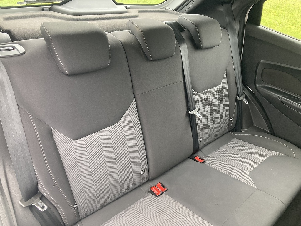Ford KA Ti-vct Studio U7222 Ulez White #12