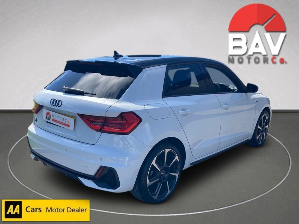 Audi A1 Tfsi Black Edition CP22BNN White #3