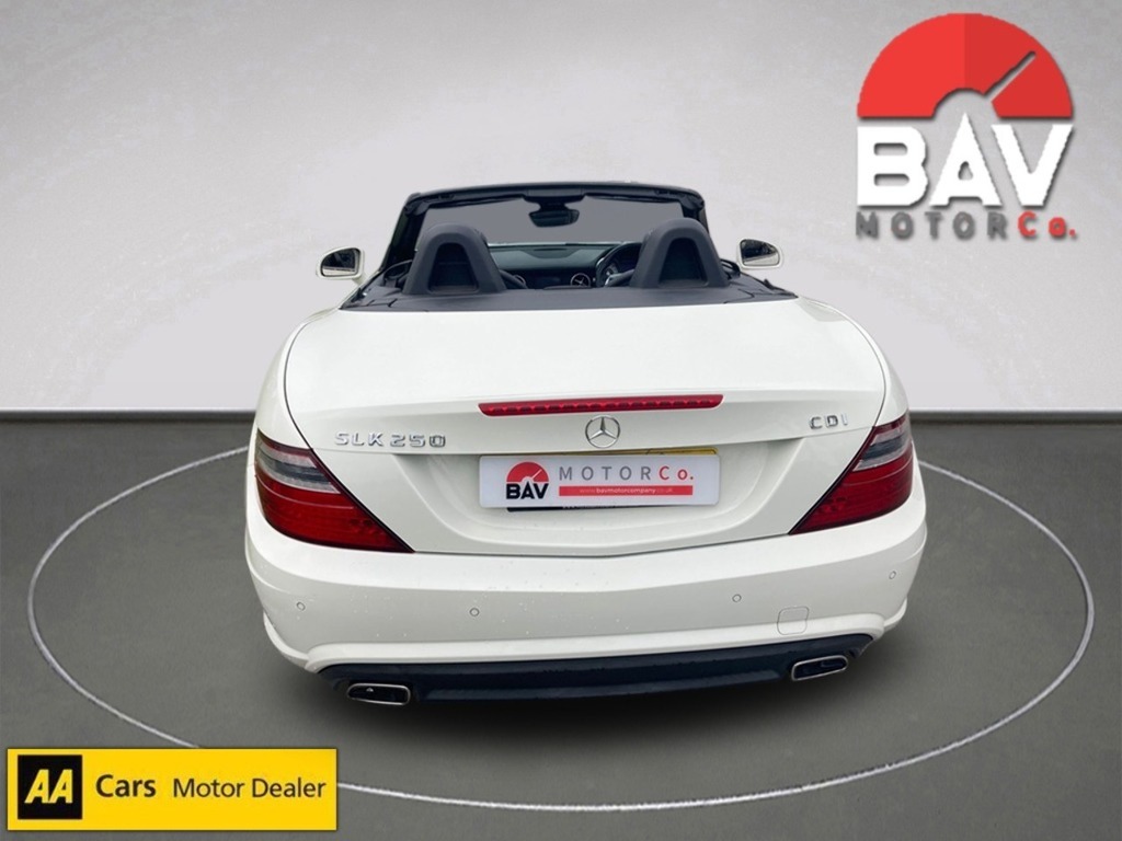 Mercedes-Benz SLK Slk250 Cdi Blueefficiency Amg Sport White #4