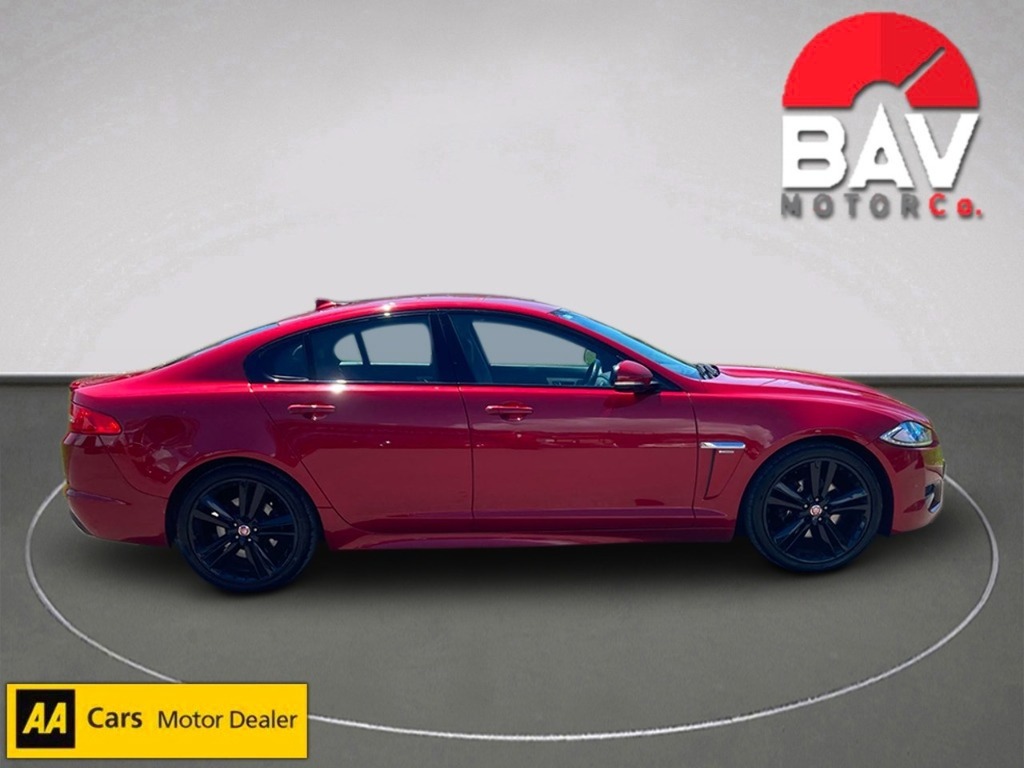 Jaguar XF D R-sport Red #2