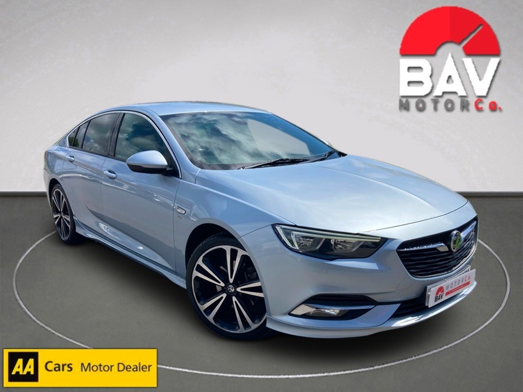 Vauxhall Insignia Turbo D Blueinjection Sri VX Line Nav Silver