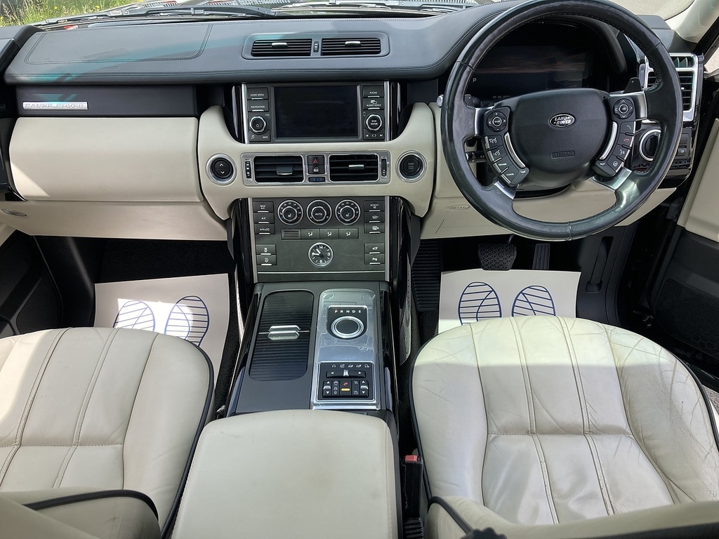 Land Rover Range Rover 4.4 Tdv8 Vogue 313 Bhp Black #13