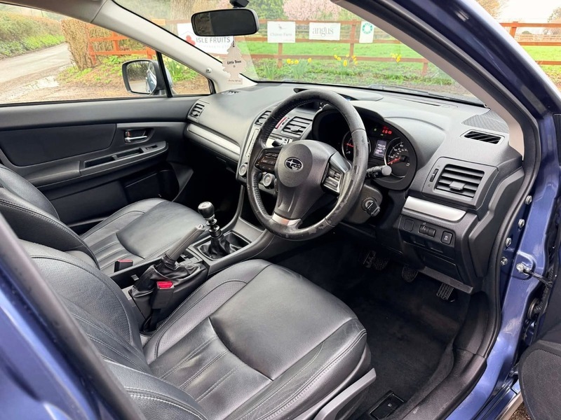 Subaru XV 1.6 I S Red #9