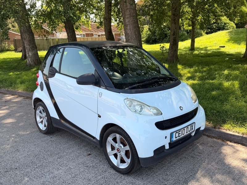 Smart Fortwo Coupe 0.8 Cdi Pulse Coupe White
