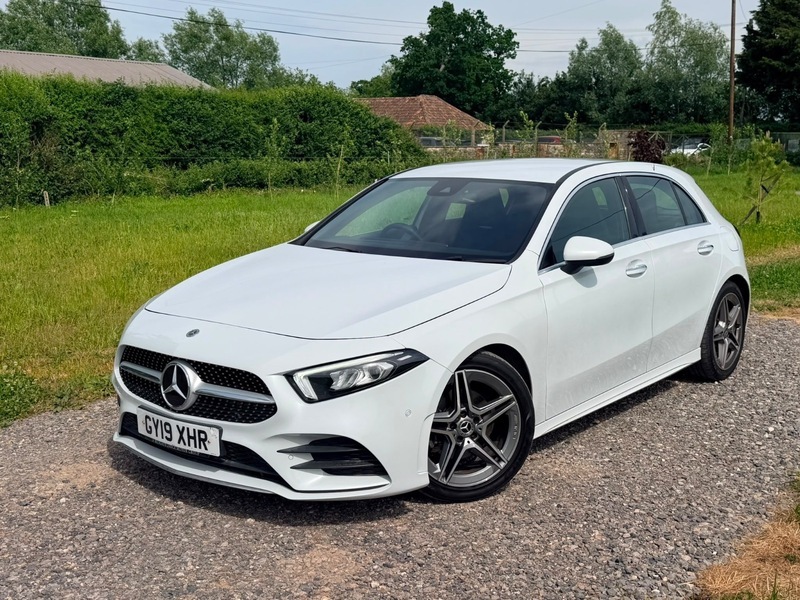 Mercedes-Benz A Class 1.3 A180 Amg Line GY19XHR White #3