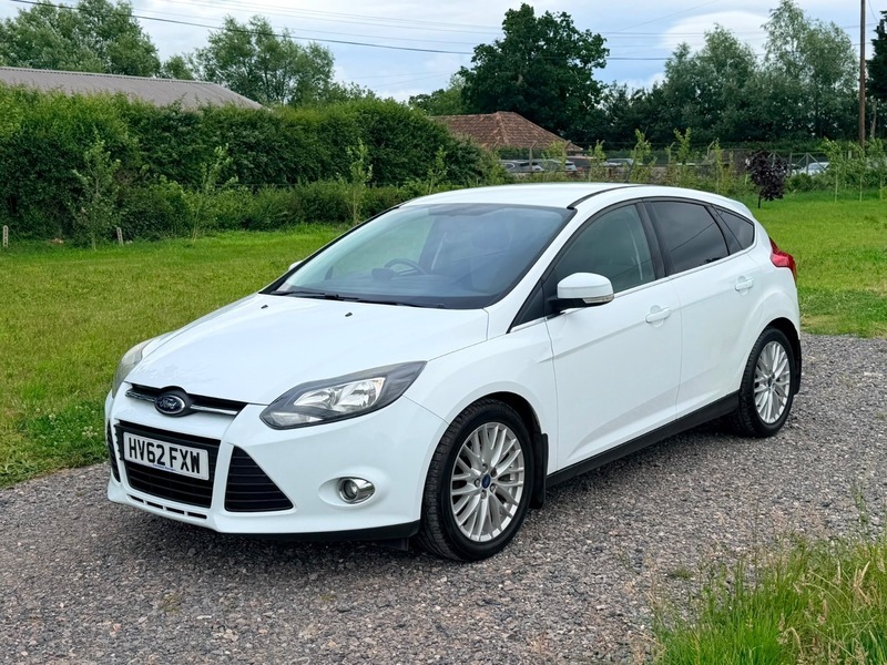 Ford Focus 1.6 Tdci Zetec Hatchback White #3