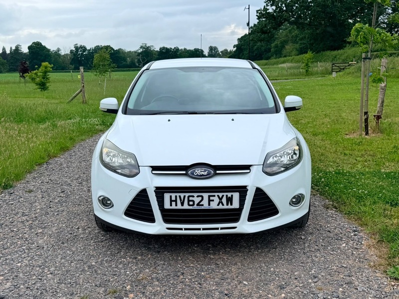 Ford Focus 1.6 Tdci Zetec Hatchback White #2