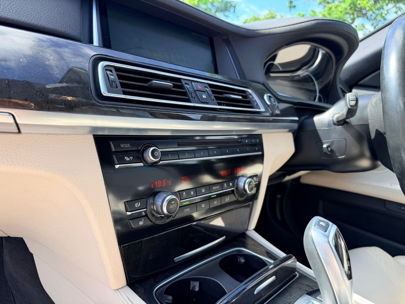 BMW 7 Series 740D M Sport  #15