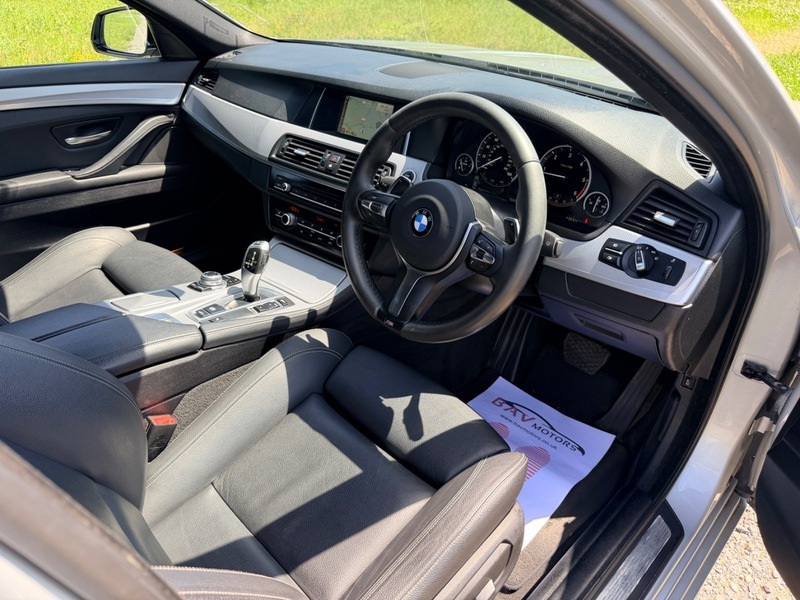 BMW 5 Series 535D M Sport Step White #9