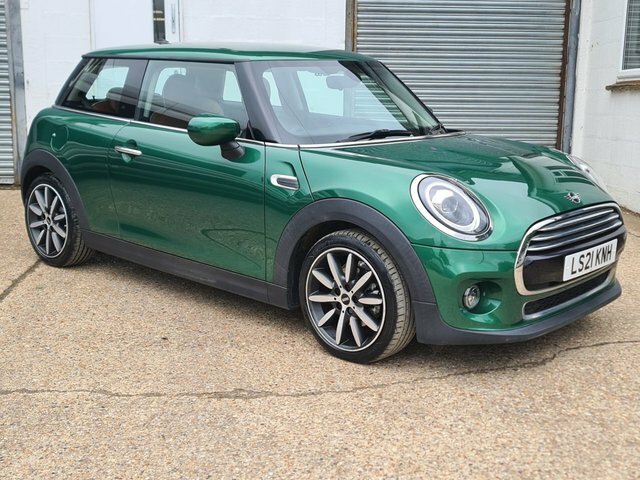 Mini Hatch Cooper Exclusive Green