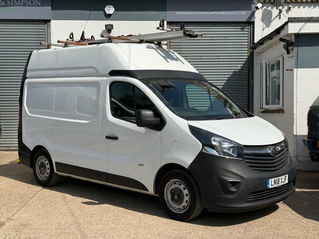 Vauxhall Vivaro Cdti 2900 Biturbo Ecotec White