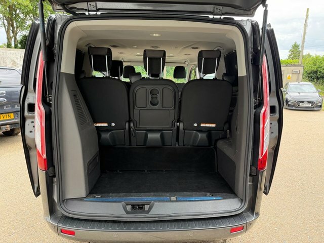 Ford Tourneo Custom 2.0 Ecoblue 185Ps Lr 8 Seater Titanium Grey #9
