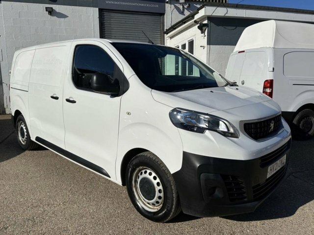 Peugeot E-Expert 1000 50Kwh Professional Standard White