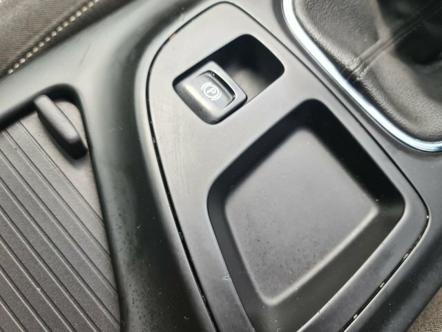 Vauxhall Insignia 2L Sri Nav Black #29