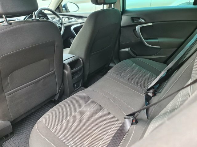Vauxhall Insignia 2L Sri Nav Black #22