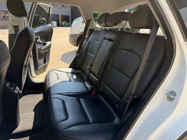 Kia e-Niro Gdi 8.9Kwh 3 Suv White #4