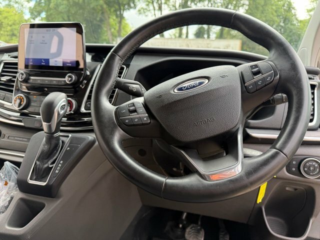 Ford Tourneo Custom 2.0 320 Titanium Ecoblue Grey #21
