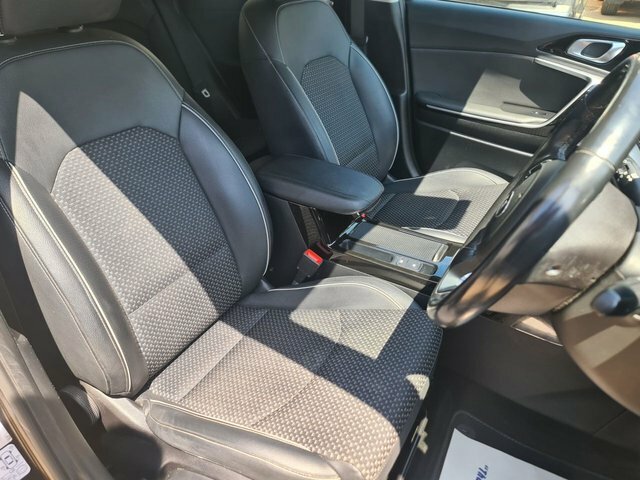 Kia Xceed T-gdi 3 Suv Black #3