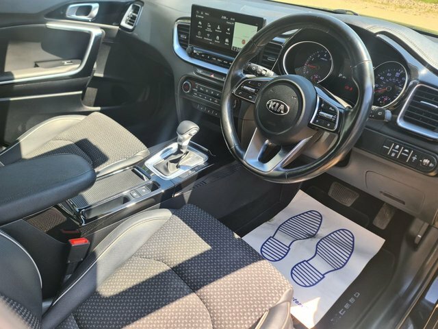 Kia Xceed 1.4 T-gdi First Edition Suv 138B Yellow #23