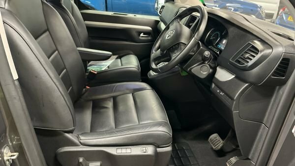 Vauxhall Vivaro Ultimate Mpv Grey #3