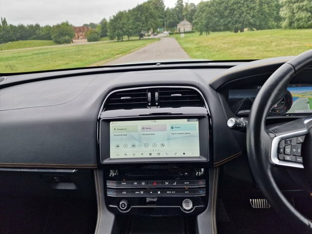 Jaguar F-Pace 2.0 D180 Portfolio Awd Grey #17