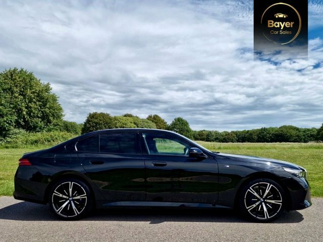 BMW 5 Series 520I Mht M Sport Black #2