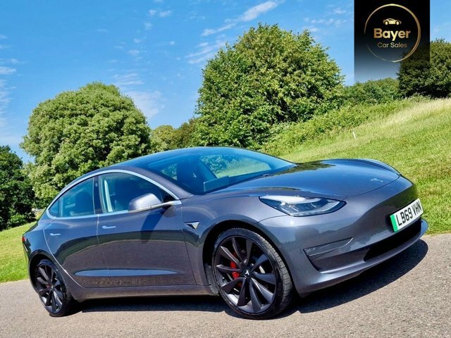 Tesla Model 3 Standard Vat Qualifying Car White #22