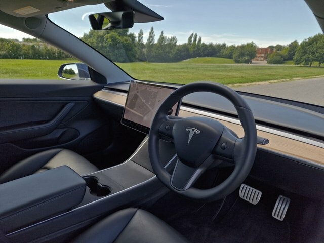 Tesla Model 3 Standard Vat Qualifying Car White #8
