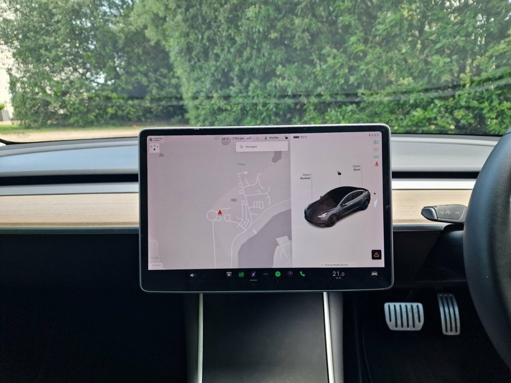 Tesla Model 3 Standard Vat Qualifying Car White #38