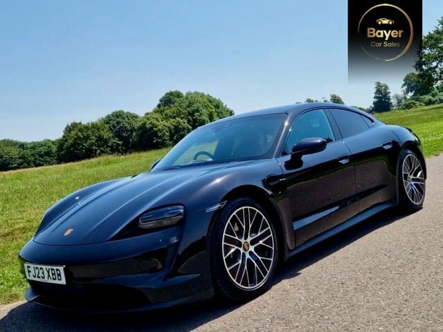 Porsche Taycan 4S Cross Turismo #28