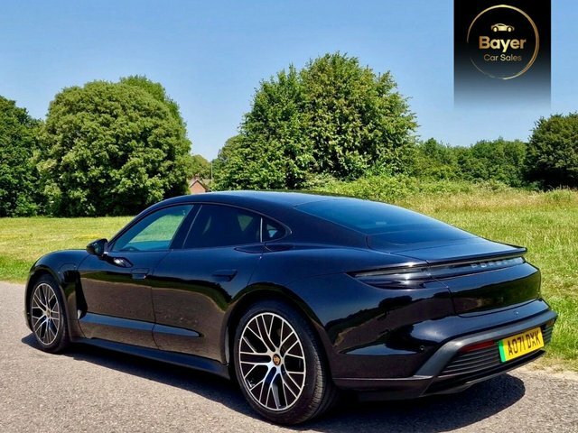 Porsche Taycan Plus 93.4Kwh Saloon Black #5
