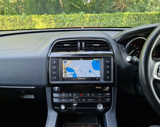 Jaguar F-Pace 2.0 I4 240Ps R-sport Awd Grey #13