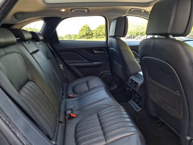 Jaguar F-Pace 2.0 I4 240Ps R-sport Awd Grey #9