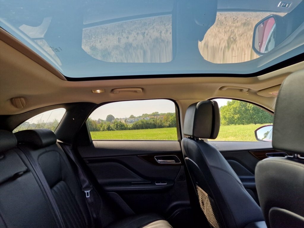 Jaguar F-Pace 2.0 I4 240Ps R-sport Awd Grey #34