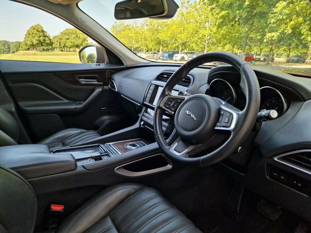 Jaguar F-Pace 2.0 I4 240Ps R-sport Awd Grey #31