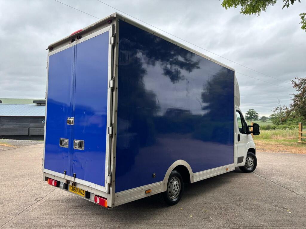 Peugeot Boxer 2.0 Bluehdi 335 Built For Business Low Floor Luton CN69KGZ White #6