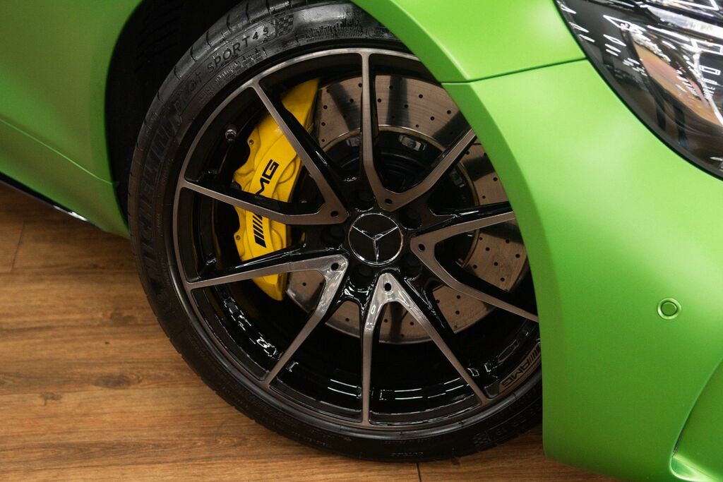 Mercedes-Benz AMG GT Automatic Green #5
