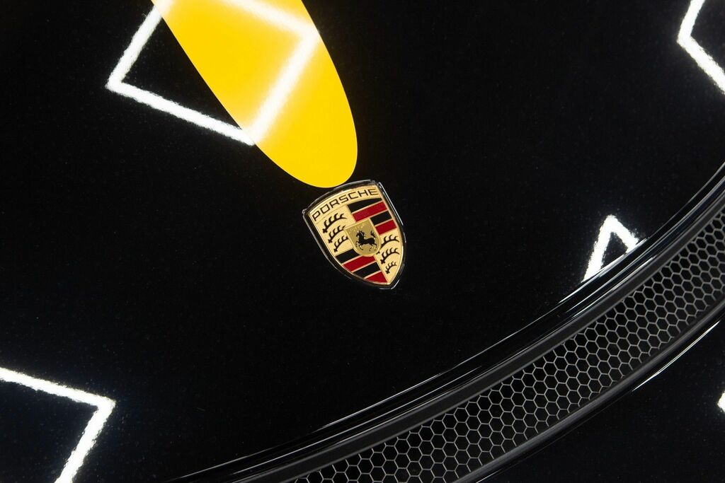 Porsche 718 Cayman Gt4 Red #13