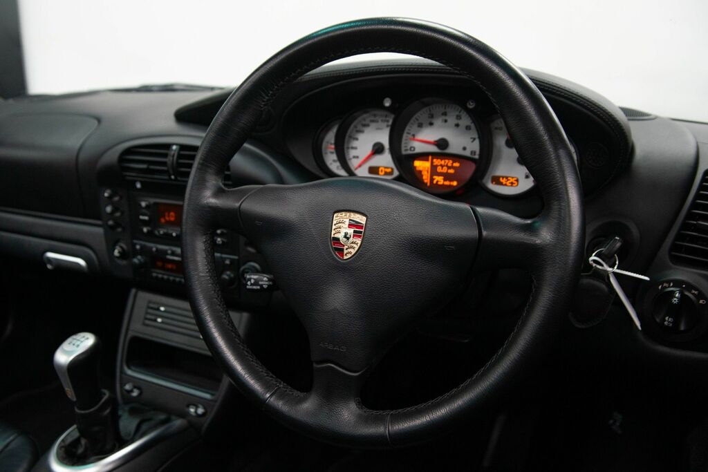 Porsche 911 3.4 Carrera 4 300 Bhp Silver #25