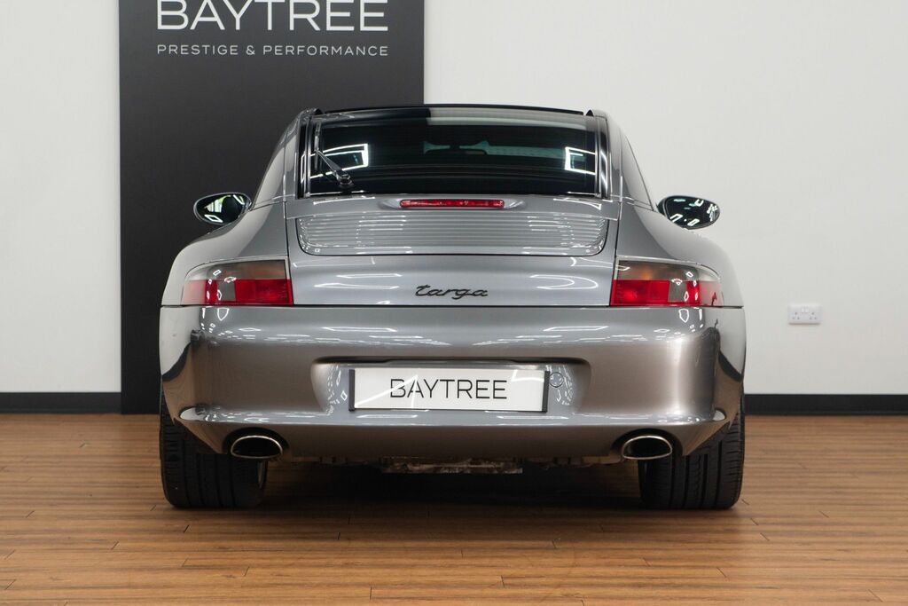 Porsche 911 3.4 Carrera 4 300 Bhp Silver #15