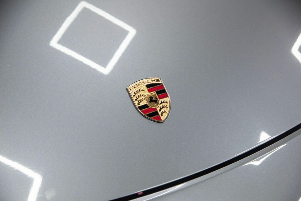 Porsche 911 3.4 Carrera 4 300 Bhp Silver #10