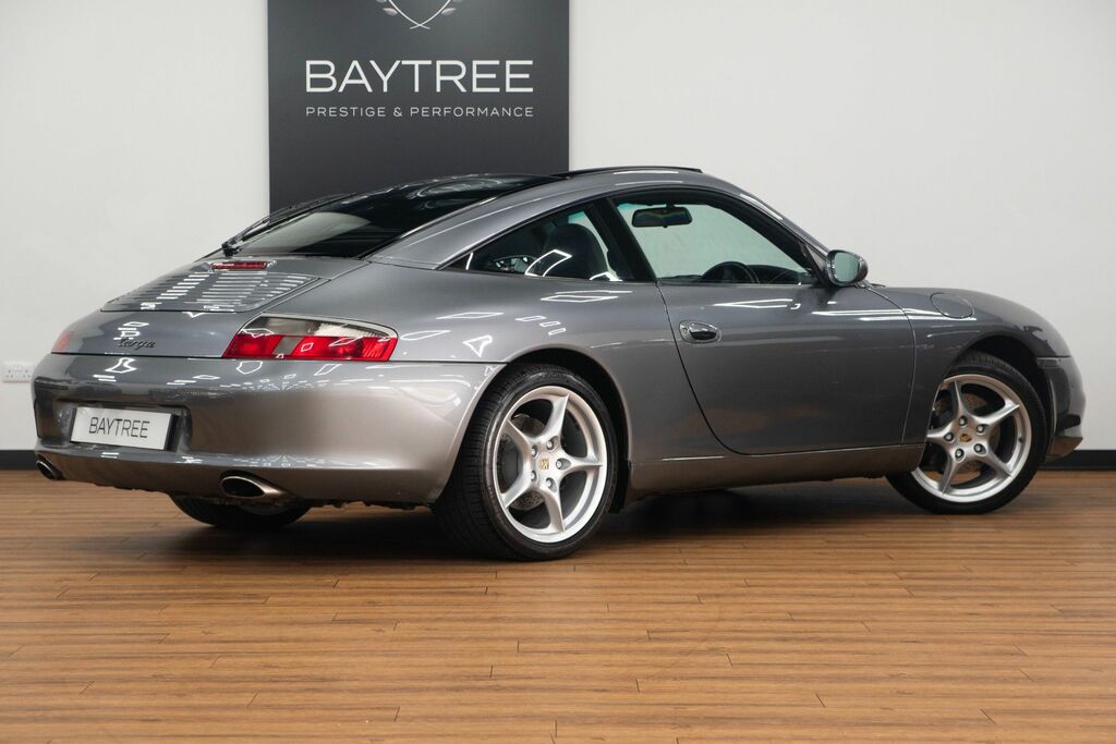 Porsche 911 3.4 Carrera 4 300 Bhp Silver #37