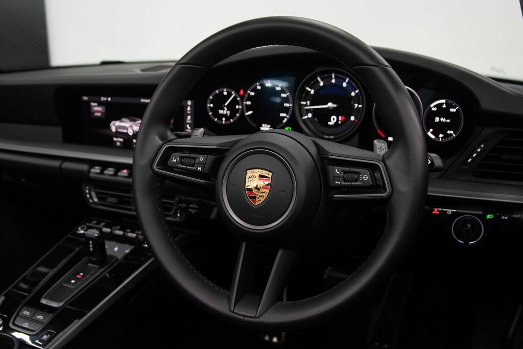 Porsche 911 992 Carrera Cabriolet S Pdk Green #29