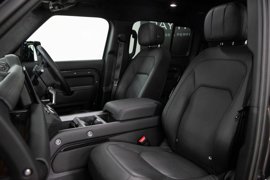 Land Rover Defender 110 Automatic Grey #4
