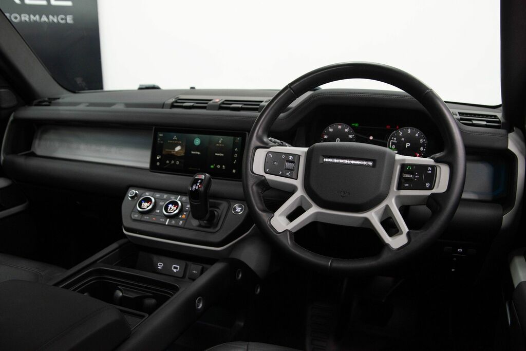 Land Rover Defender 110 Automatic Black #2