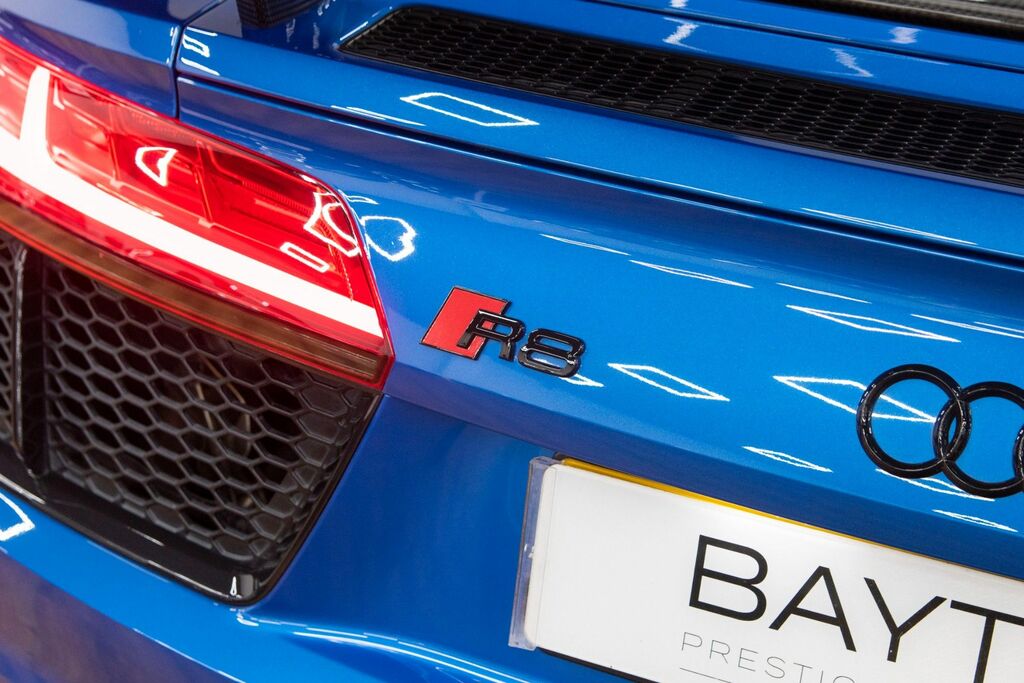 Audi R8 5.2 Fsi V10 Plus S Tronic Quattro Euro 6 Ss  #23