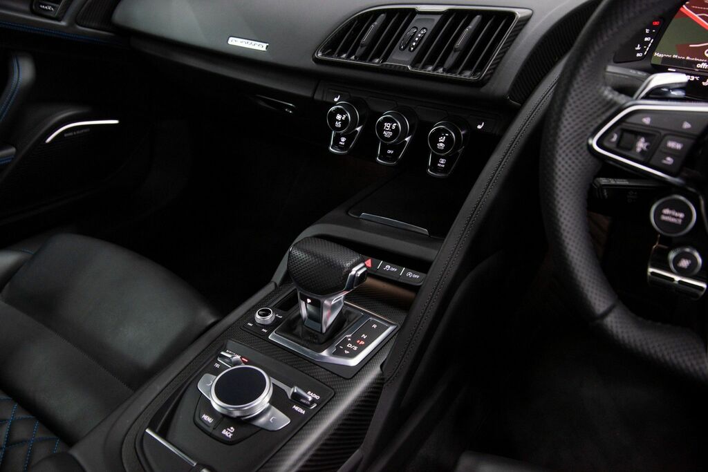 Audi R8 5.2 Fsi V10 Plus S Tronic Quattro Euro 6 Ss  #34