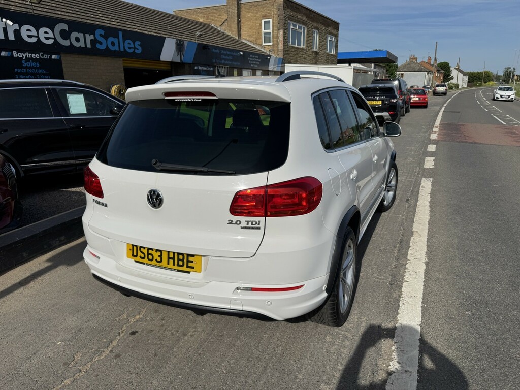 Volkswagen Tiguan Suv 2.0 Tdi Bluemotion Tech R-line 2013 White #6