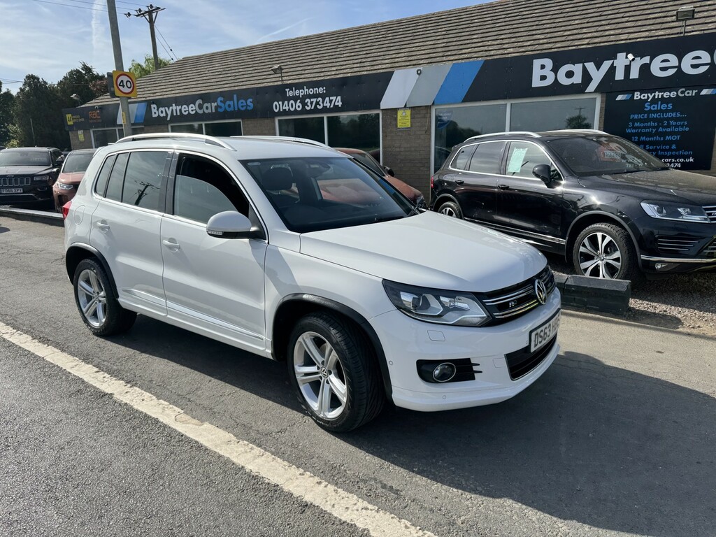 Volkswagen Tiguan Suv 2.0 Tdi Bluemotion Tech R-line 2013 White