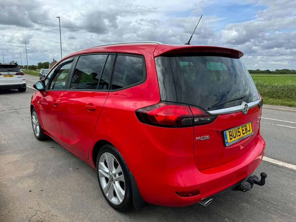 Vauxhall Zafira Tourer Sri White #18